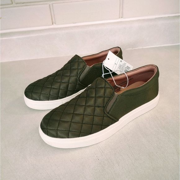 A NEW DAY RETRO STREET WEAR SNEAKERS SIZE 7 - Picture 3 of 9